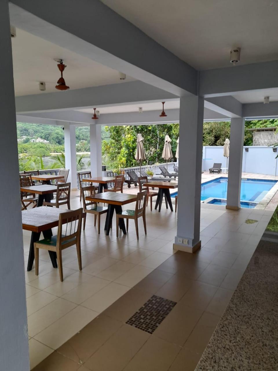 Bayview Villa -Sea Side Villa Anse Boileau Ngoại thất bức ảnh