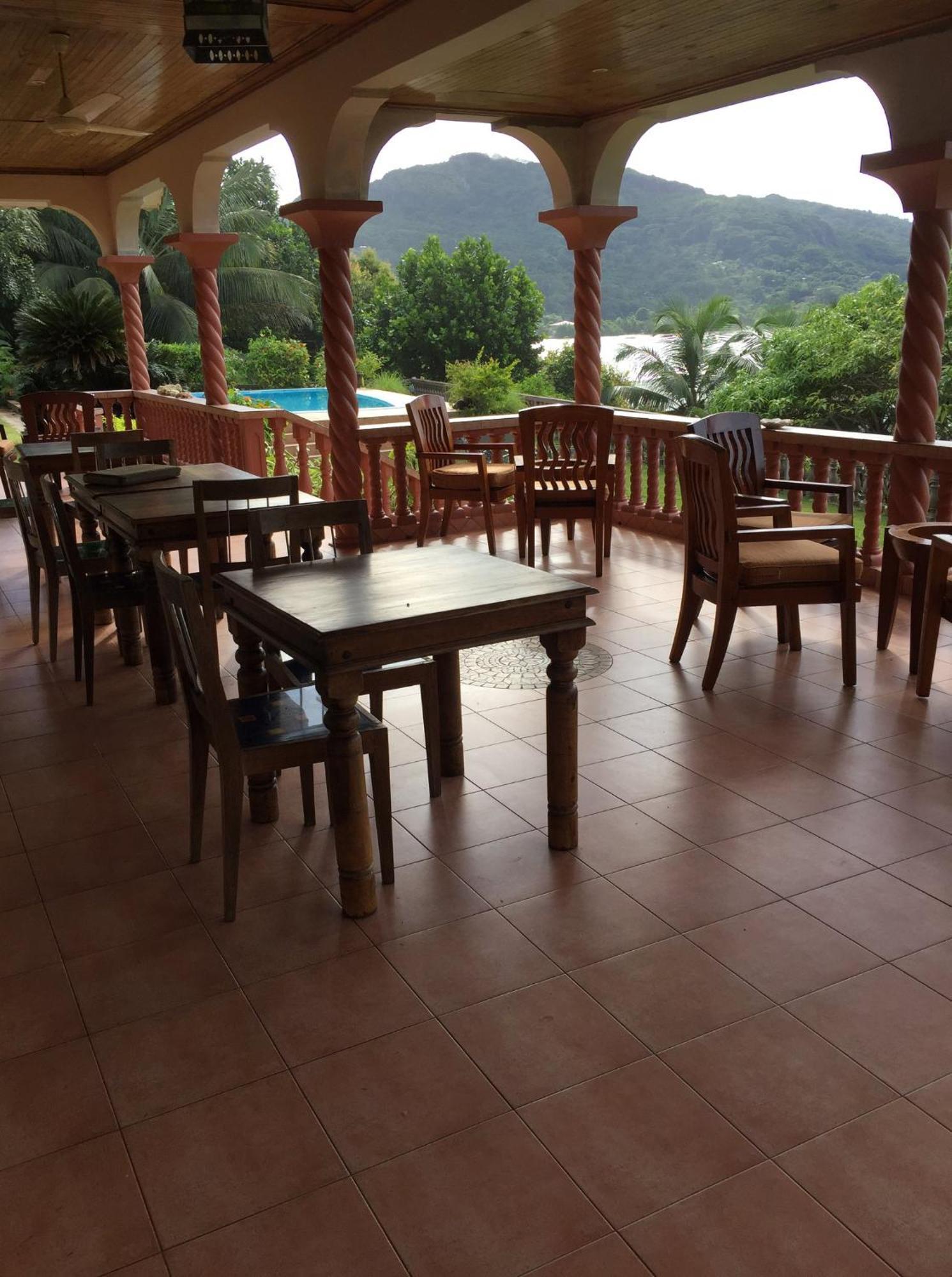 Bayview Villa -Sea Side Villa Anse Boileau Ngoại thất bức ảnh