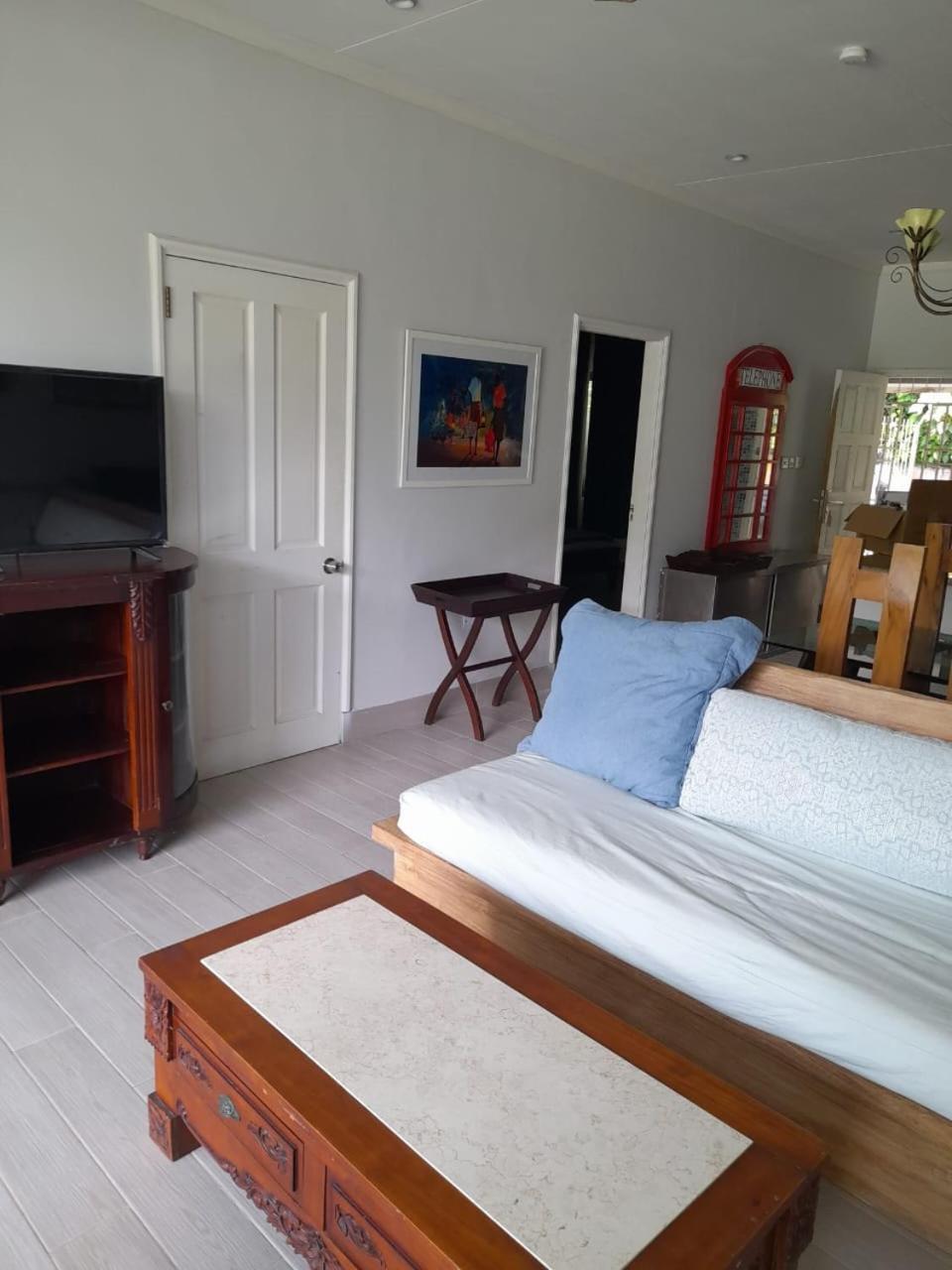 Bayview Villa -Sea Side Villa Anse Boileau Ngoại thất bức ảnh